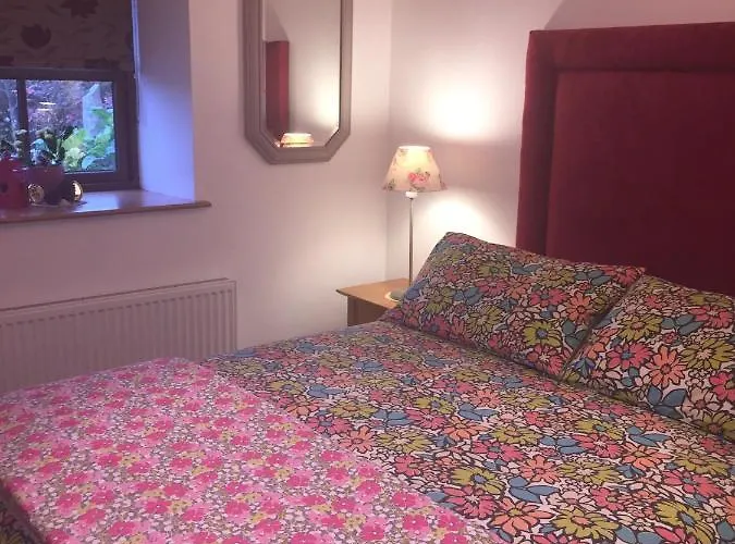 Woodvilla * Kilmore (Wexford)